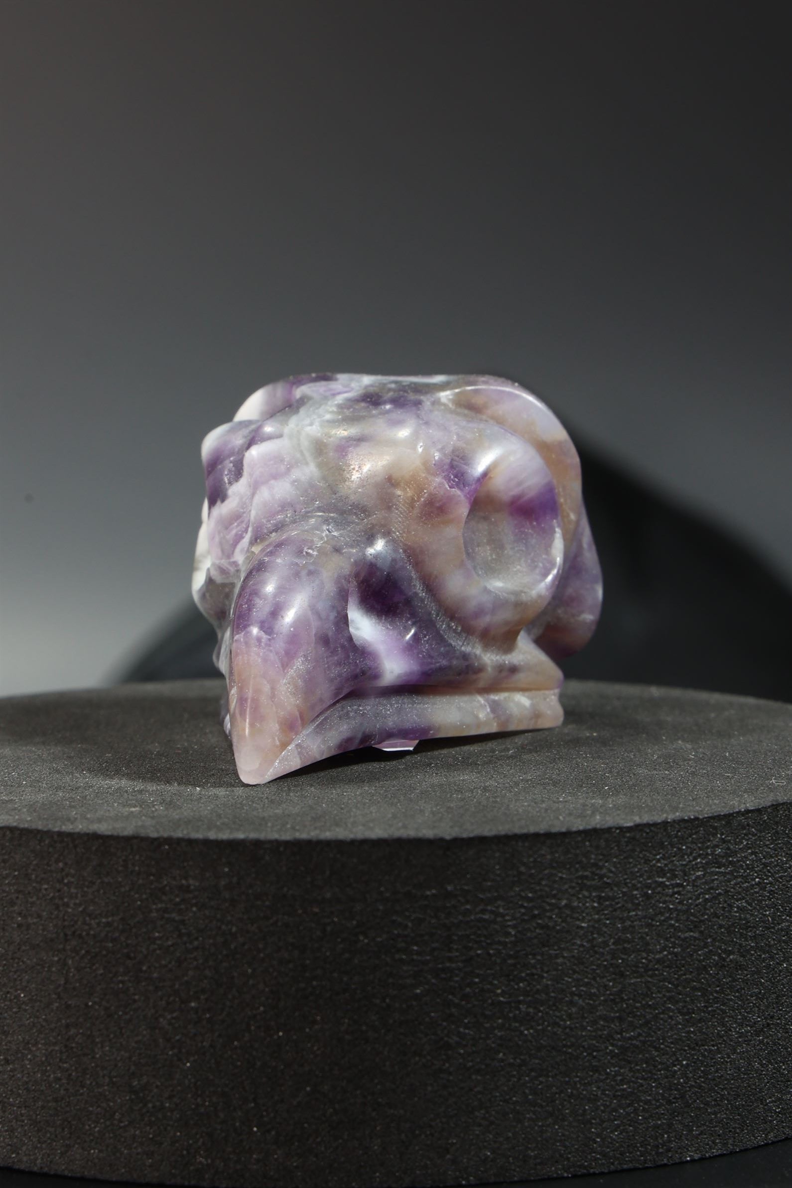 Amethyst Crow Skull Carving