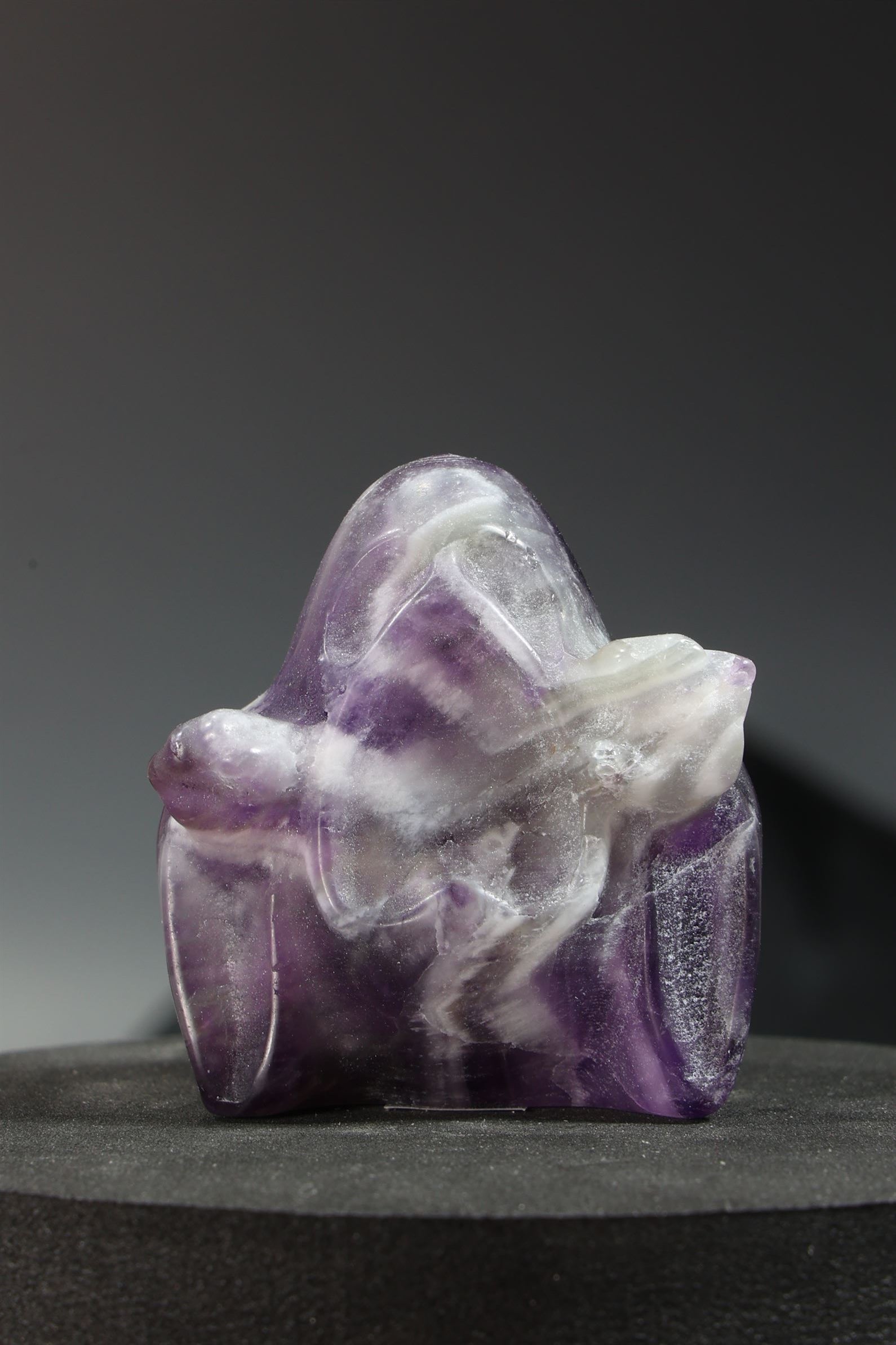 Thicc Amethyst Ghosty Boi Carving – Forgotten Rarities